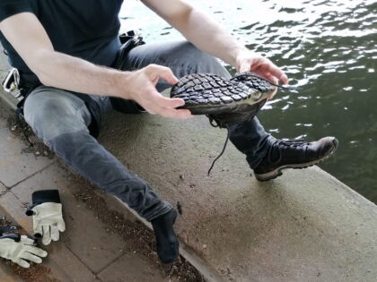 Erster Versuch gescheitert. Hose und Schuhe waren nass!